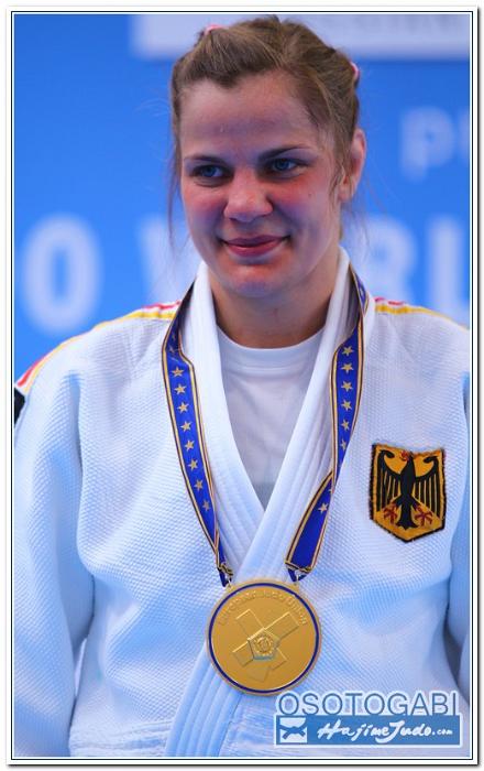 WCM2011 50042